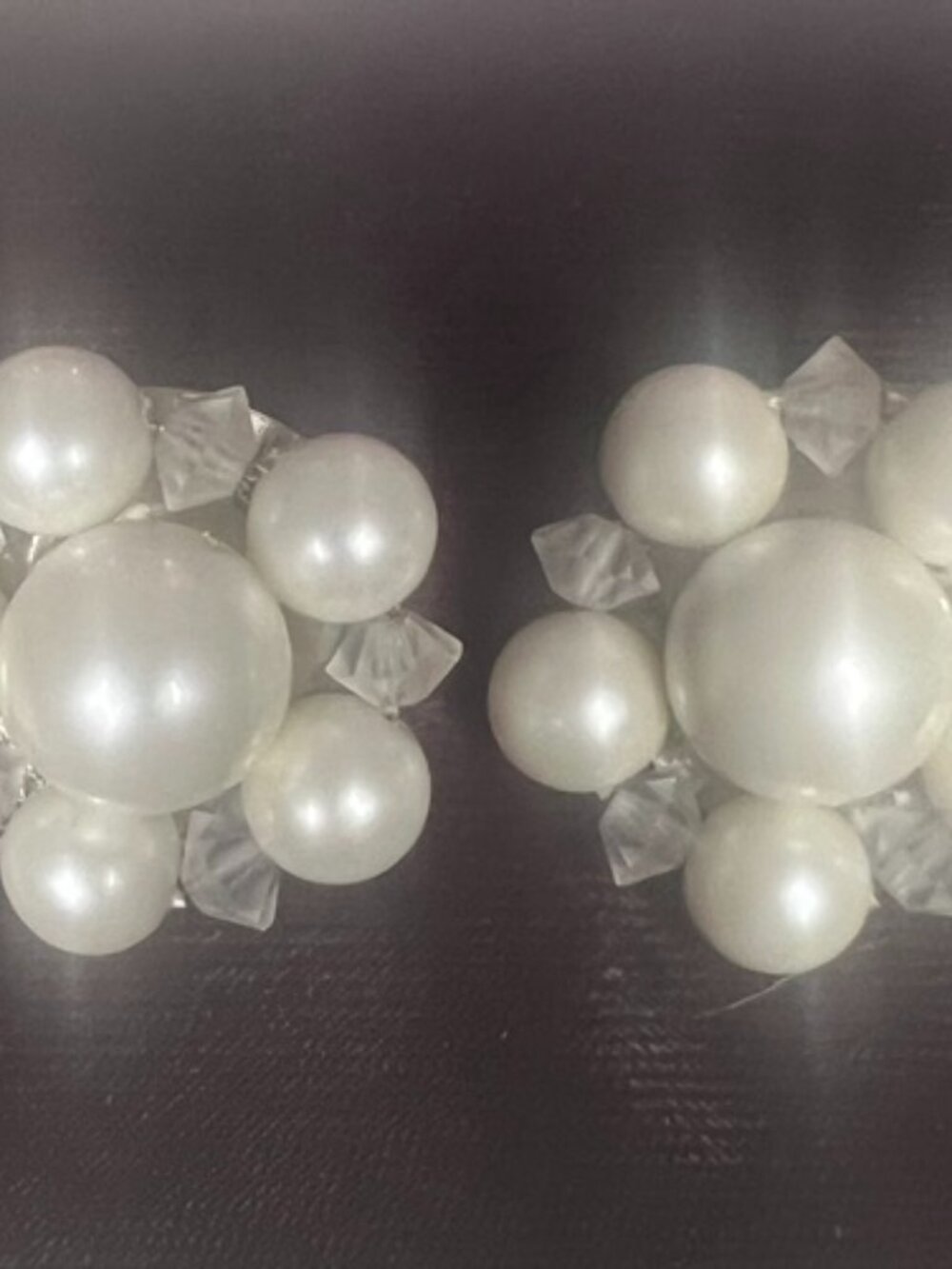 Vintage LISNER Faux Pearl Clip-On Earrings